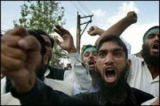 Dżihadyści z Anglii rozczarowani dżihadem: ,,Mieliśmy walczyć, a sprzątamy toalety''